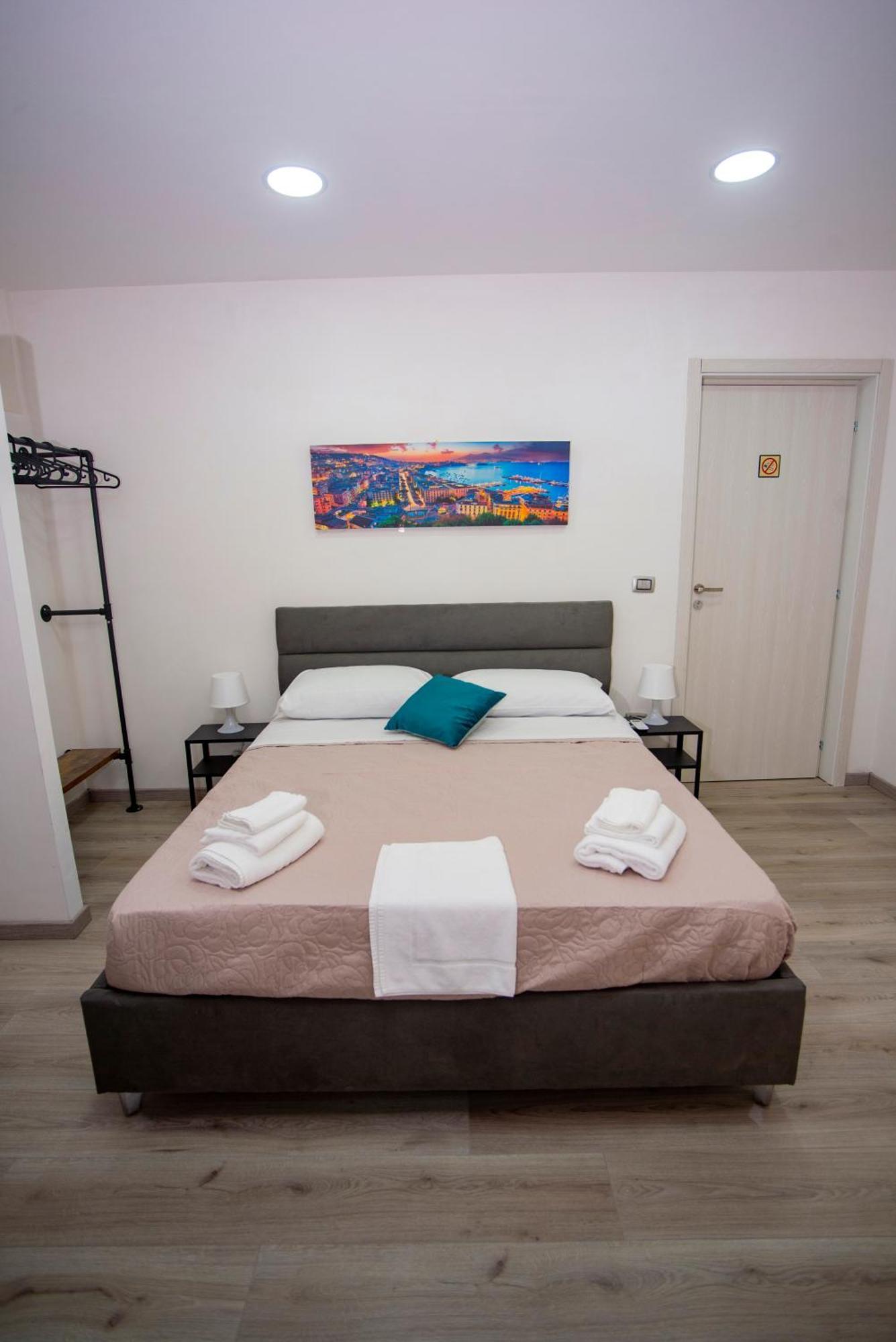 Na City Rooms Nápoles Exterior foto