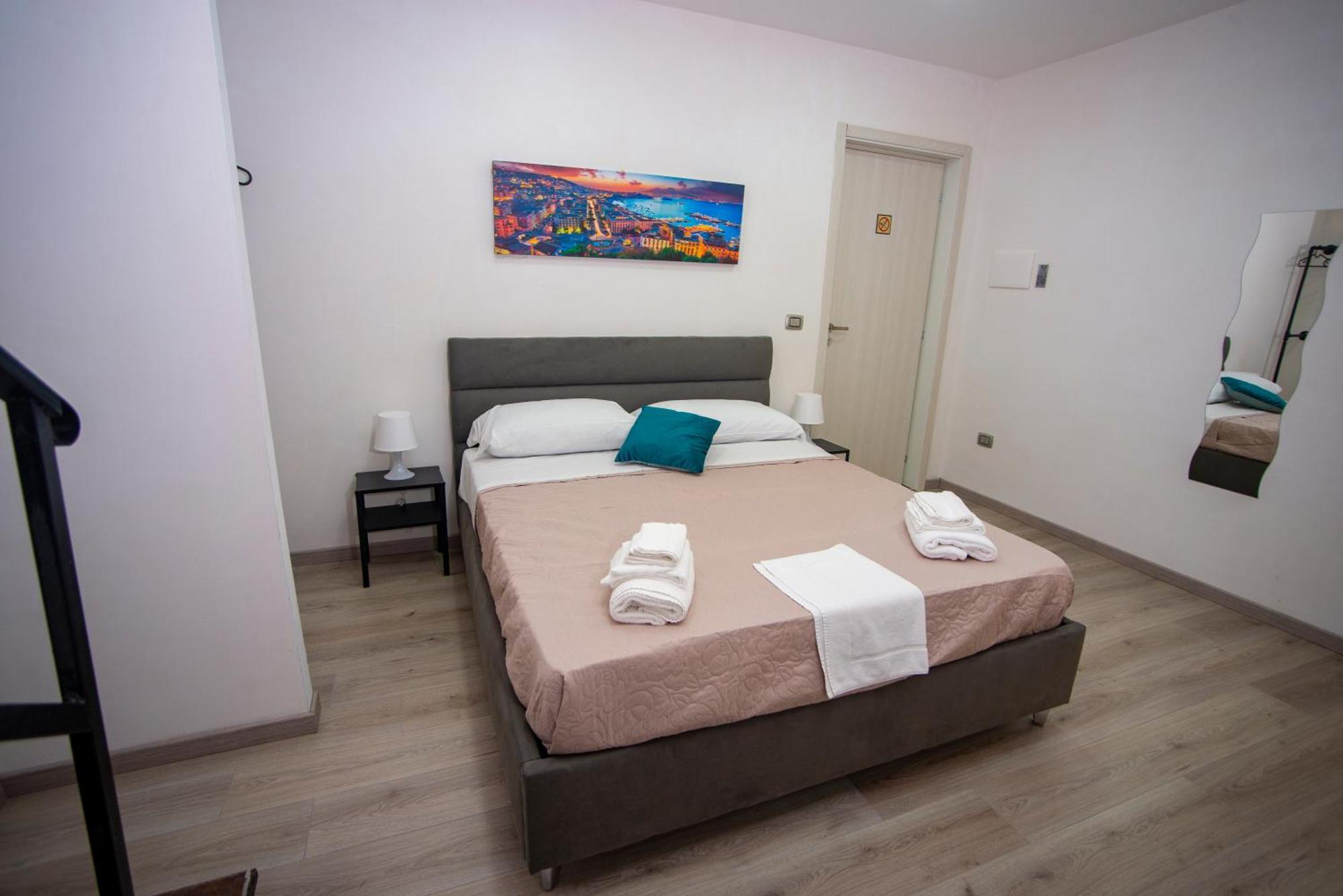 Na City Rooms Nápoles Exterior foto