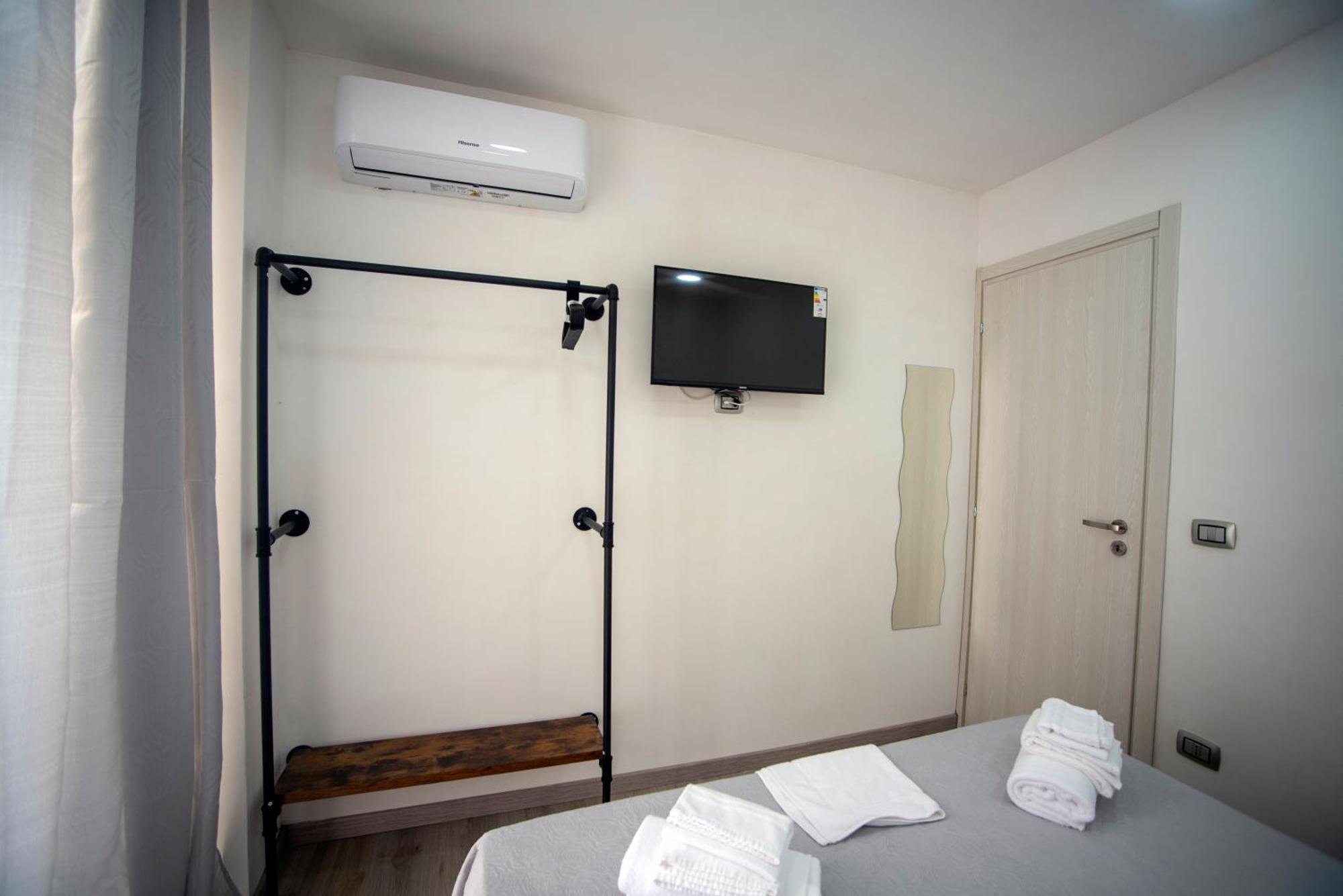 Na City Rooms Nápoles Exterior foto