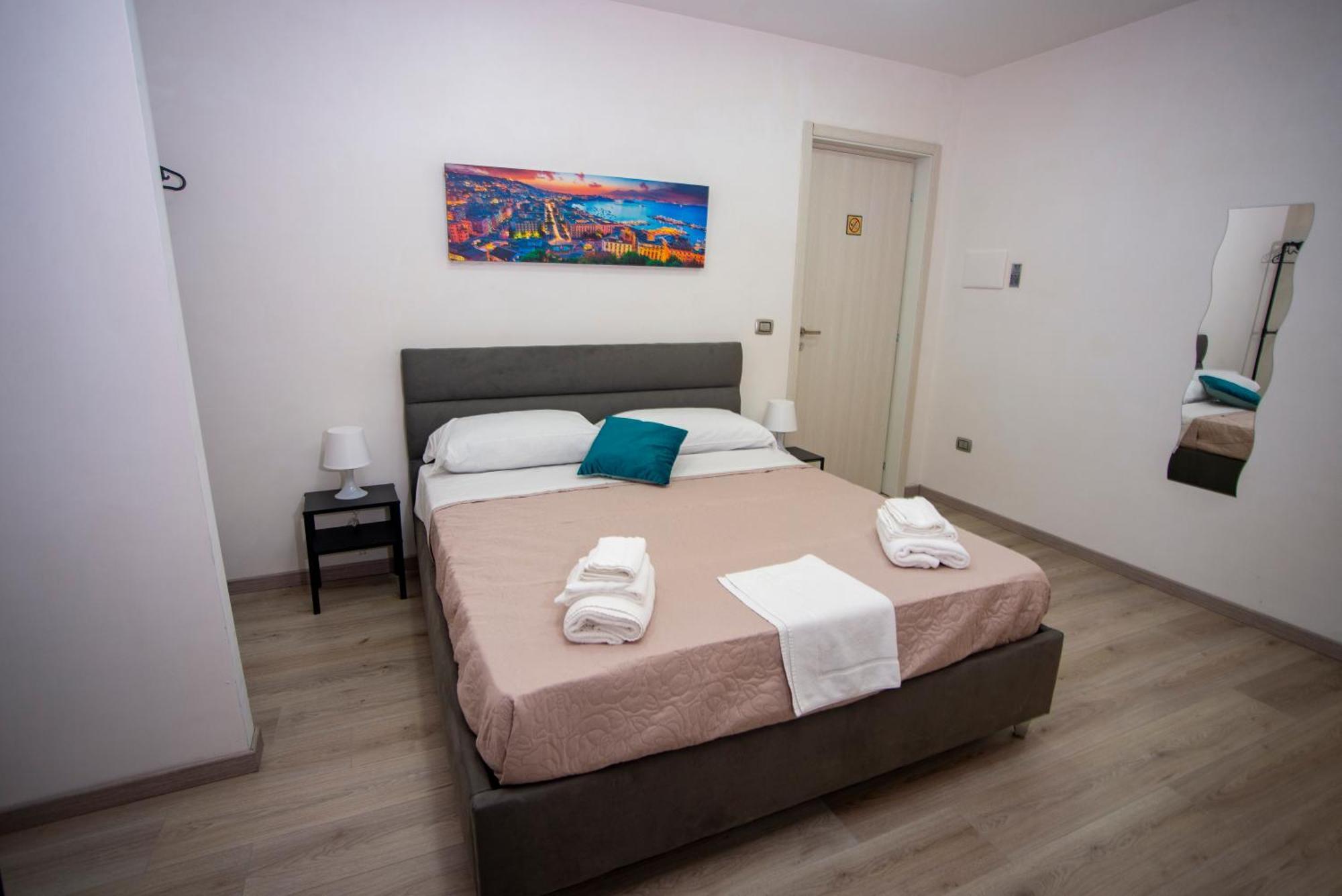 Na City Rooms Nápoles Exterior foto